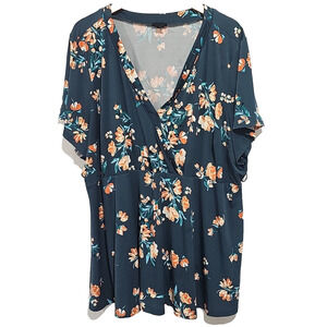 Torrid Floral Green Peach Crepe Short Sleeve Blouse Size 4 Office Career Flowy